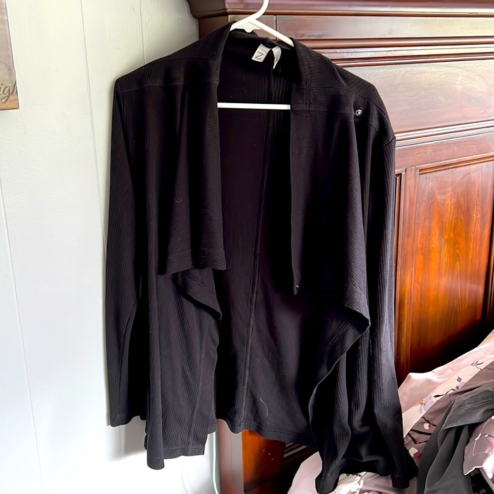 Zella black wrap